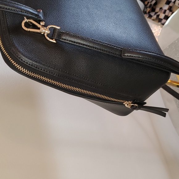 🎉HP🎉! Kate Spade ♥️NWT♥️ Medium Black Dome Satchel! - Picture 4 of 16